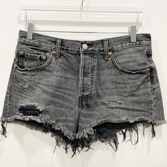 Levi’s 501 Button-Fly Cut-Off Denim Shorts Washed Black Distressed Cotton - Picture 1 of 10